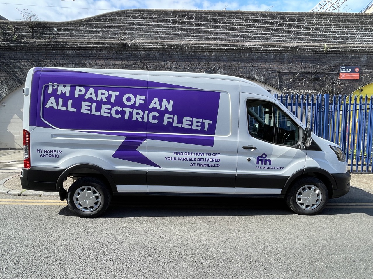 Finmile electric delivery van